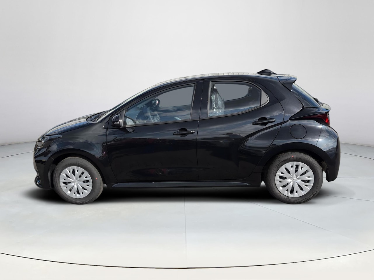 Toyota Yaris - 1.5 Hybrid 115 Comfort | Android Auto | Apple Carplay - AutoWereld.nl