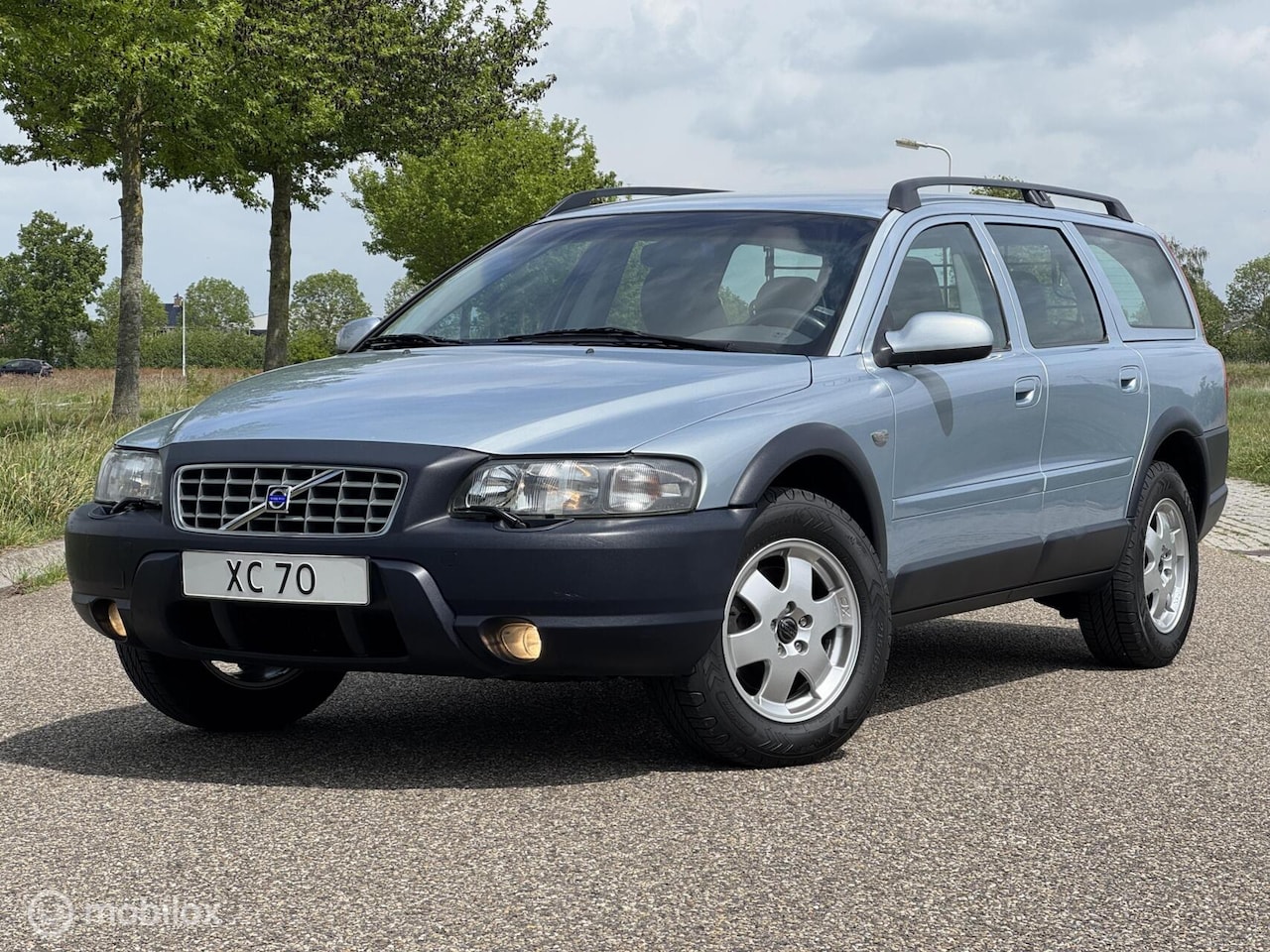 Volvo V70 Cross Country - 2.4 T 2.4 T - AutoWereld.nl