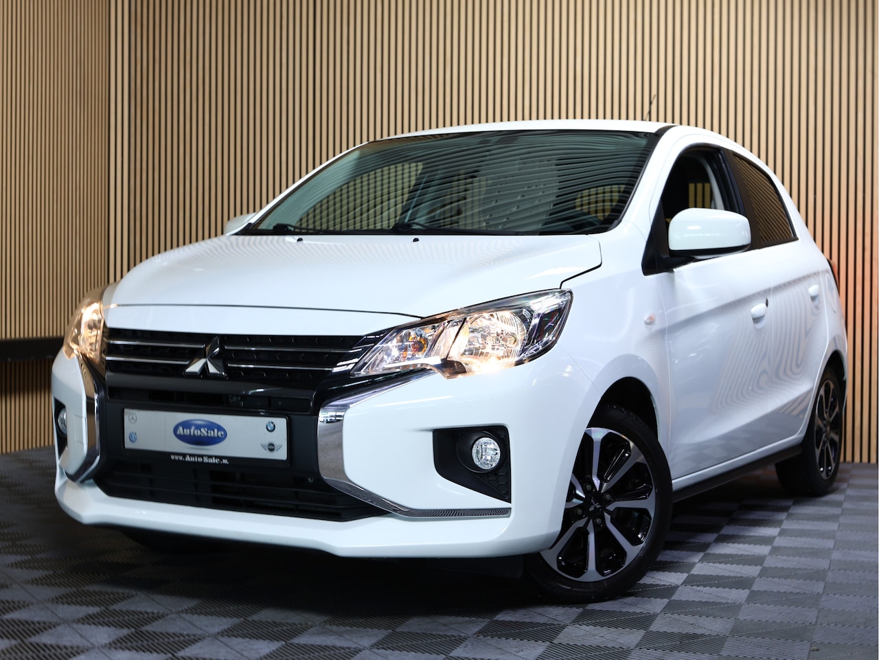 Mitsubishi Space Star - 1.2 Dynamic AUTOMAAT AIRCO CAMERA CRUISE BT "22 - AutoWereld.nl