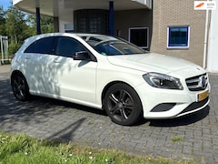 Mercedes-Benz A-klasse - 180 Automaat/Zeer nette/Clima/Apk/Amg velgen