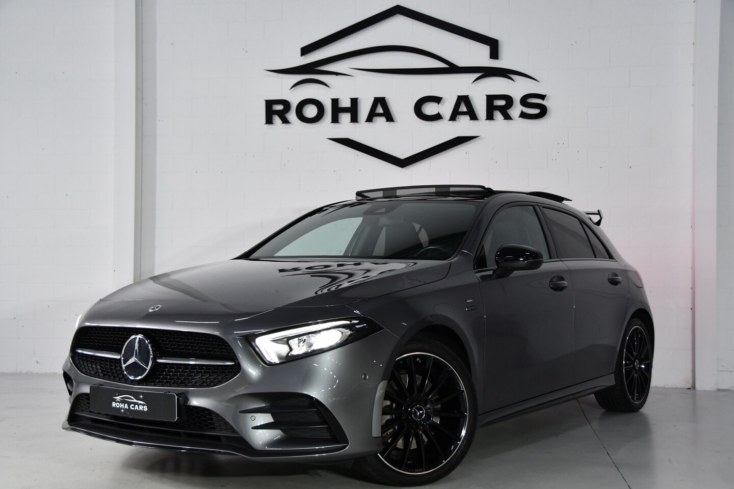 Mercedes-Benz A-klasse - 250 e 250e, AMG-line, Pano, Burmester, Sfeer - AutoWereld.nl