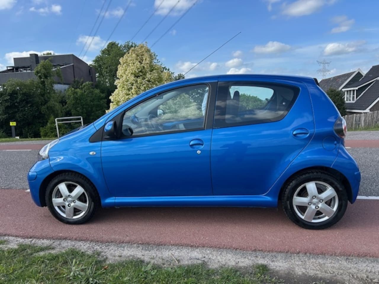 Toyota Aygo - 5 deurs airco, nwe koppeling, nwe all season banden - AutoWereld.nl
