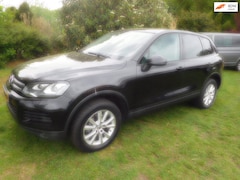 Volkswagen Touareg - 3.6 FSI Highline 6 cylinder Afneembare trekhaak 3500 kg trekgewicht