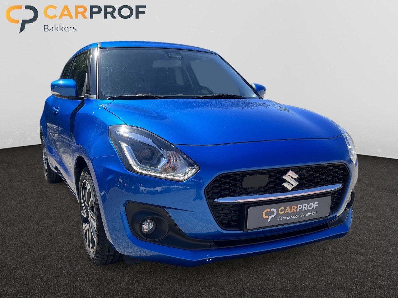 Suzuki Swift - 1.2 Styl Smart Hybrid, Camera, Carplay, Stoel verwarming - AutoWereld.nl
