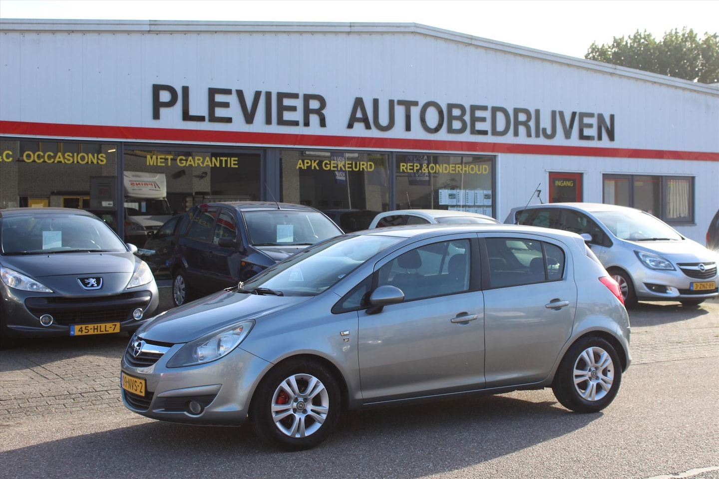Opel Corsa - 1.3 CDTI 5 DEURS 70KW Selection - AutoWereld.nl