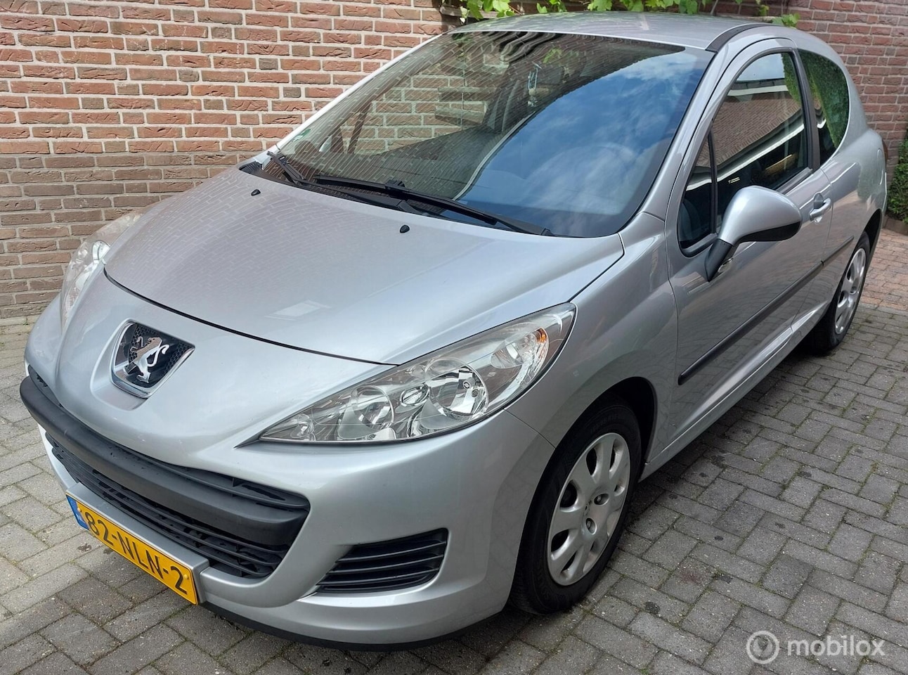 Peugeot 207 - 1.4 VTi X-Line 2010 (APK 3-9-2026) - AutoWereld.nl
