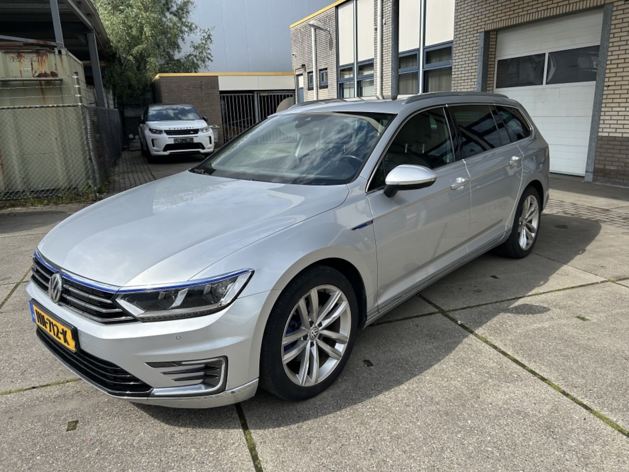 Volkswagen Passat Variant - 1.4 TSI GTE Highline pano leer navi - AutoWereld.nl
