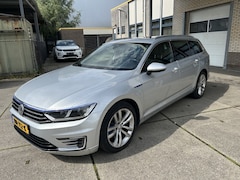 Volkswagen Passat Variant - 1.4 TSI GTE Highline pano leer navi