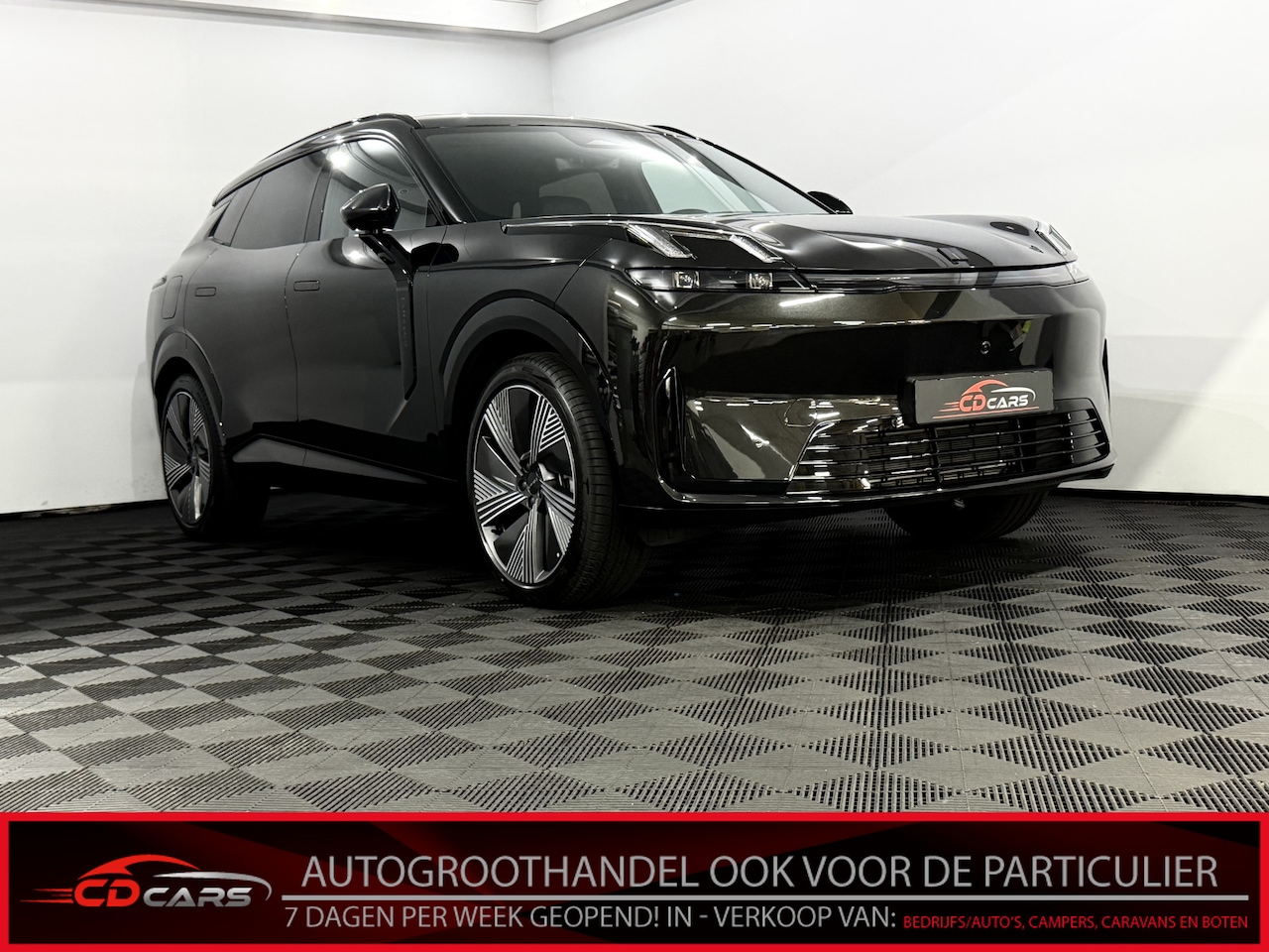 Lynk & Co 08 - 1.5 More Panoramadak, Stoelmassage, Stoelventilatie, 360 camera, Harman/Kardon, Leder, Aut - AutoWereld.nl