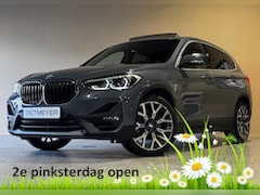 BMW X1 - sDrive18i |Pano |Head-Up |Dealer onderhouden |Stoelverw. |Camera |Keyless