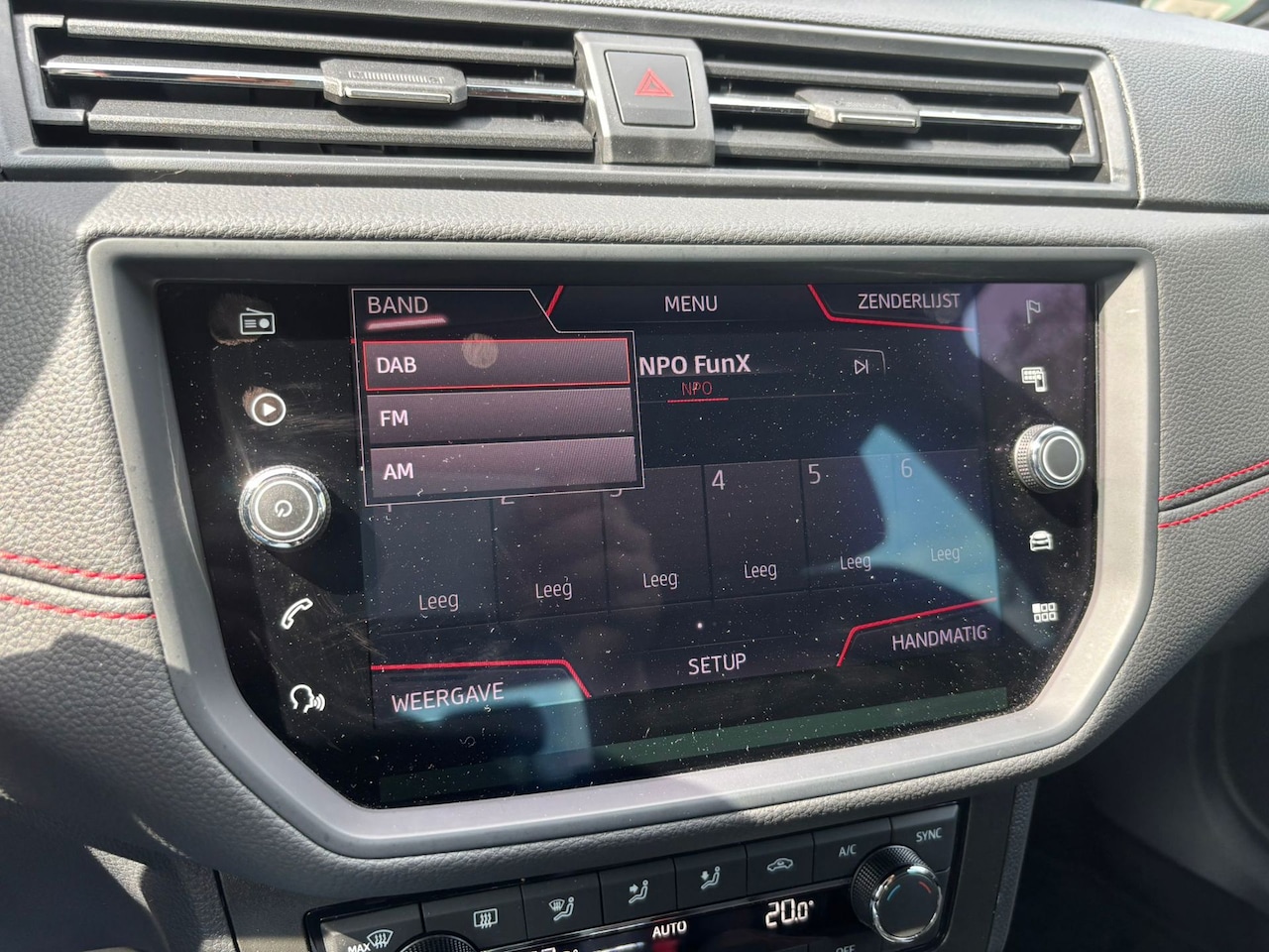SEAT Arona - 1.5 TSI EVO FR Business Intense|ACC|Camera|DAB|LED