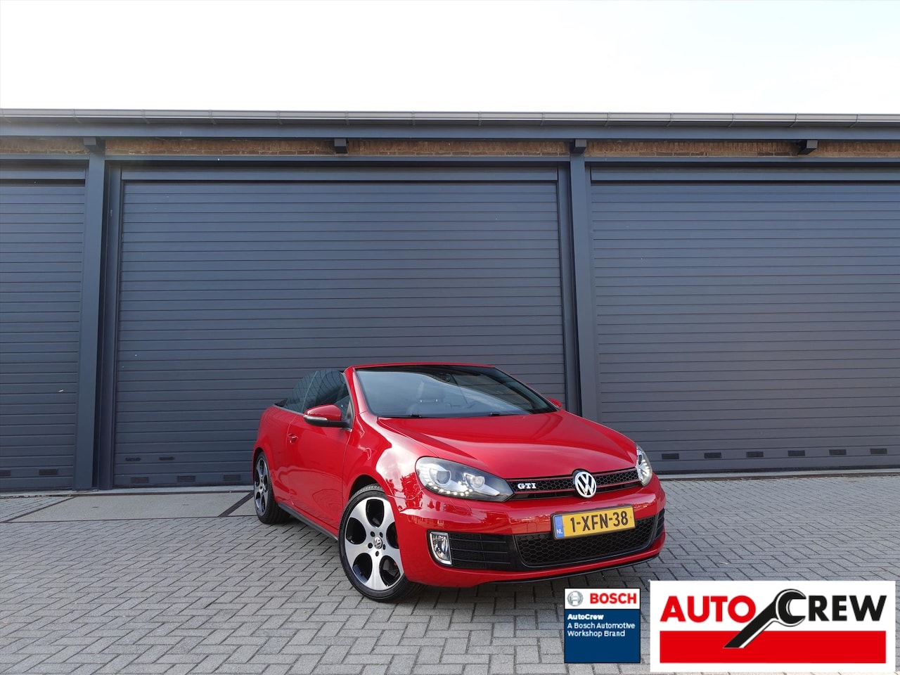 Volkswagen Golf - 2.0 TSI 210PK DSG GTI RIJKLAAR/XENON/STOEL VERWARMING/CLIMA/PDC/NAVI/CRUISE - AutoWereld.nl