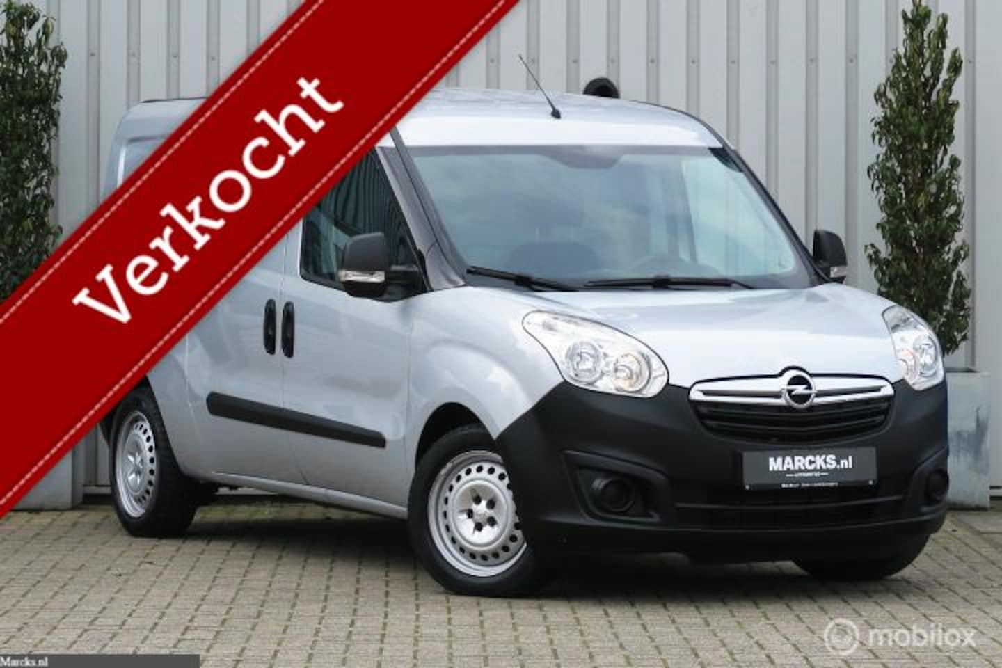 Opel Combo - 1.6 CDTi L2 MAXI EURO6 Grijs Metallic Goed onderhouden - AutoWereld.nl