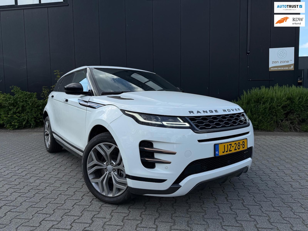 Land Rover Range Rover Evoque - 2.0 P200 AWD R-Dynamic HSE 2.0 P200 AWD R-Dynamic HSE - AutoWereld.nl