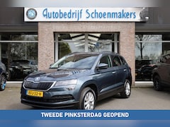 Skoda Karoq - 1.0 TSI Business Edition Plus TREKHAAK-ELEC. CAMERA STOELVERWARMING CARPLAY SFEERVERLICHTI