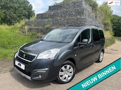 Peugeot Partner Tepee - 1.2 PureTech Active|CarPlay|Pano|Camera