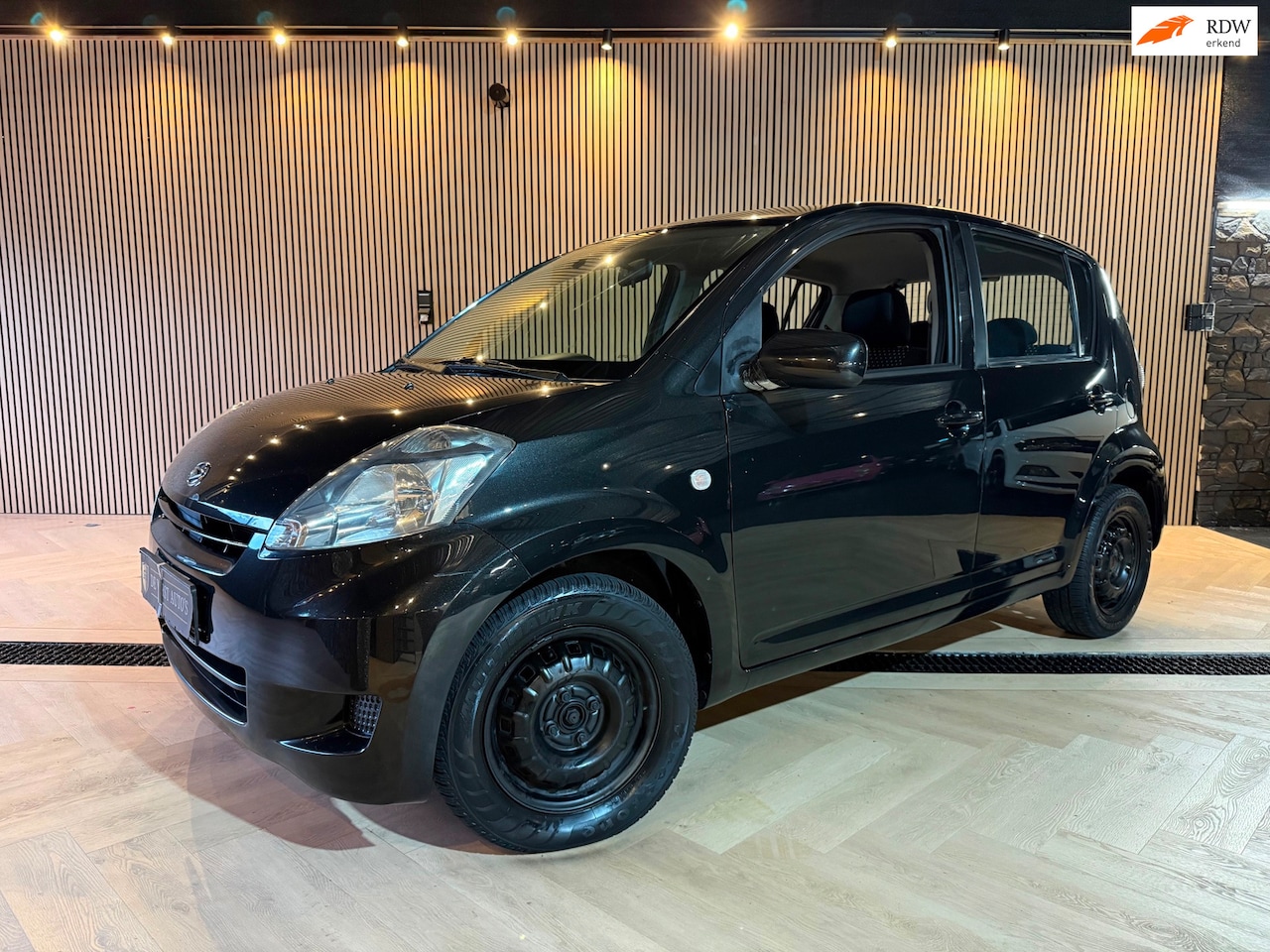 Daihatsu Sirion 2 - 1.0- | Carplay | Airco | Elek-pakket - AutoWereld.nl
