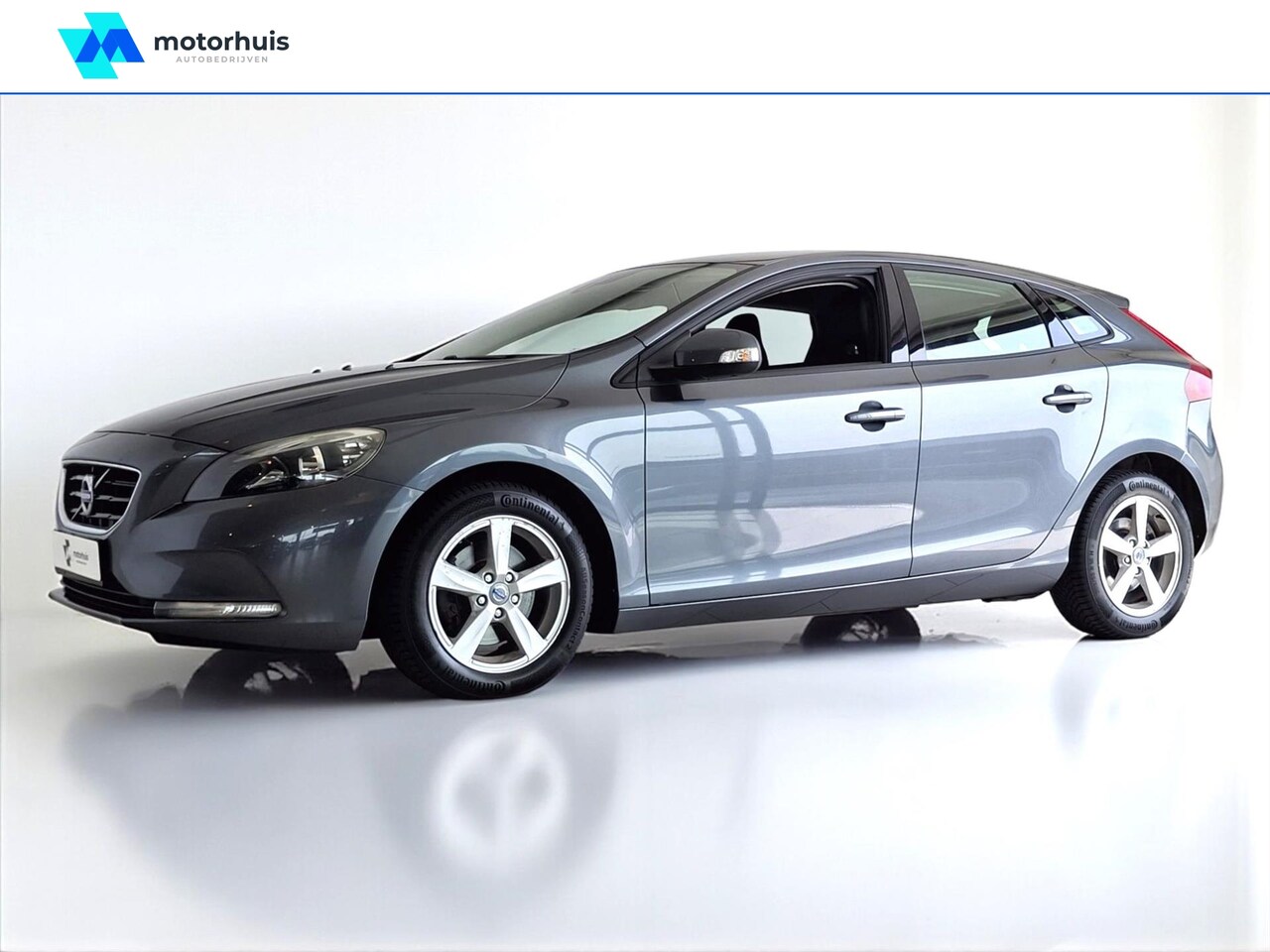 Volvo V40 - 1.6 T3 150PK Kinetic TREKHAAK NAVI ECC PDC - AutoWereld.nl