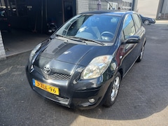 Toyota Yaris - 1.3 VVTi Aspiration