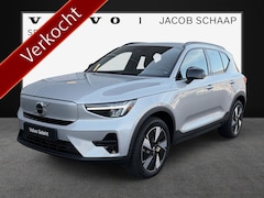 Volvo XC40 - Extended Range Plus 82 kWh / Adaptieve cruise control / verwarmbare voorstoelen / Trekhaak