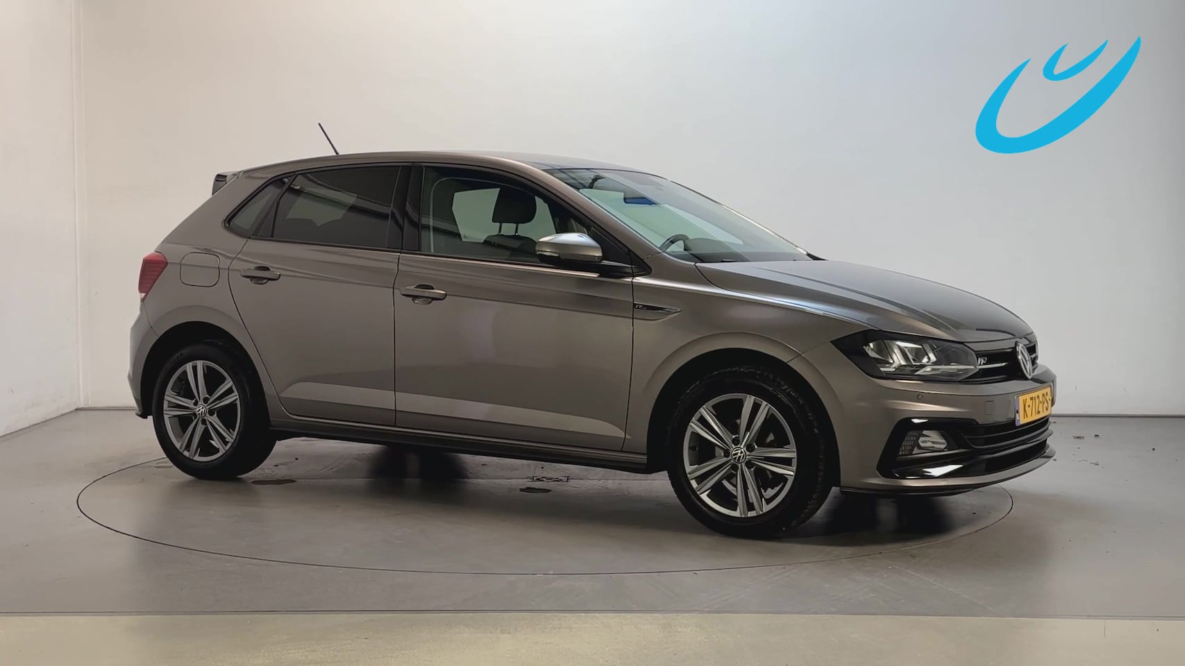 Volkswagen Polo - 1.0 TSI Comfortline R-Line Parkeersensoren Navigatie Virtual Cockpit DAB+ - AutoWereld.nl