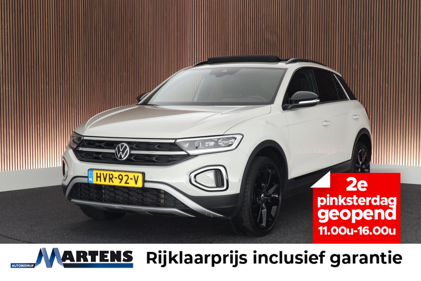 Volkswagen T-Roc - 1.5 TSI 150pk DSG Style Trekhaak Camera Panoramadak IQ.Light Stoelverwarming Carplay - AutoWereld.nl