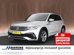 Volkswagen Tiguan - 1.5 TSI 150pk DSG 2x R-Line Virtual Cockpit Navigatie