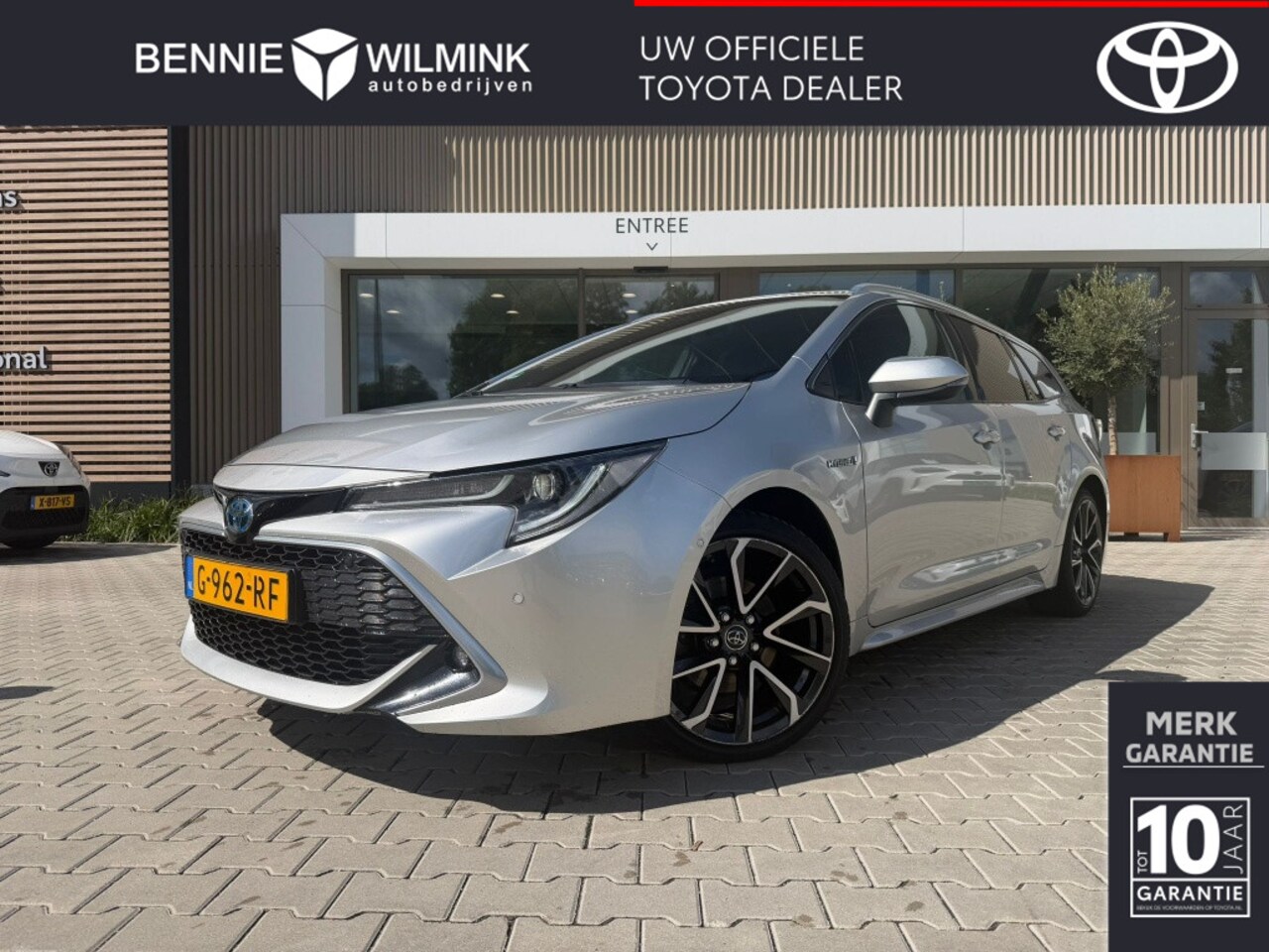 Toyota Corolla Touring Sports - 2.0 Hybrid Bus. Sport. | Trekhaak | JBL | Elek. achterkl. | - AutoWereld.nl