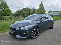 CUPRA Leon - 1.4 e-Hybrid VZ Business / Cam / Navi / Sfeer