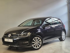 Volkswagen Golf - 1.4 TSI ACT Highline / Automaat / Massagestoel / Standkachel / Schuif-Kanteldak