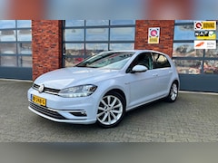 Volkswagen Golf - 1.5 TSI Highline | Apple Carplay | Camera | Led achterlichten |