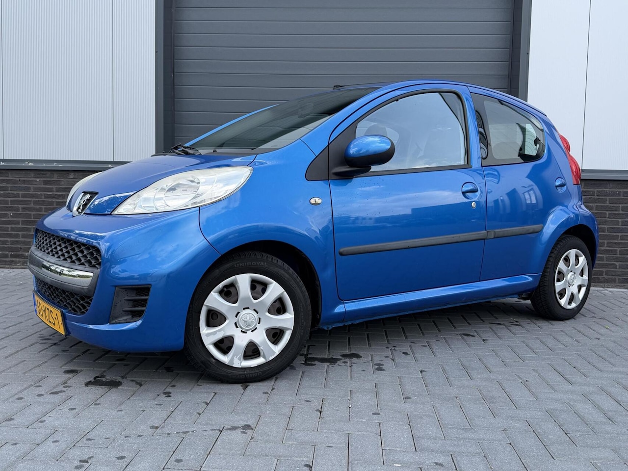 Peugeot 107 - 1.0-12V Sublime 1.0-12V Sublime - AutoWereld.nl