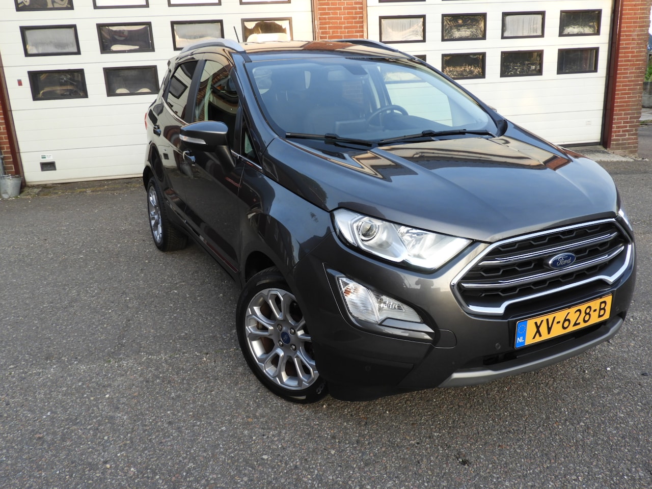 Ford EcoSport - 1.0 EcoBoost Titanium - AutoWereld.nl