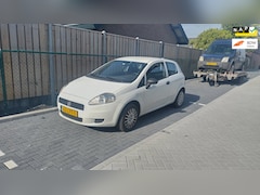 Fiat Grande Punto - 1.4 Actual apk 07-27 boekje, centraal, trekhaak