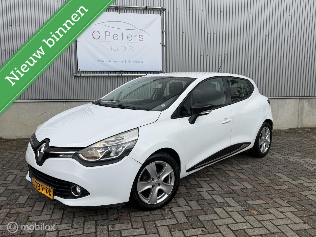 Renault Clio - 0.9 TCe Expression 2014 / Airco / Navigatie / Bluetooth / NAP - AutoWereld.nl