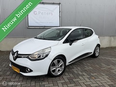 Renault Clio - 0.9 TCe Expression 2014 / Airco / Navigatie / Bluetooth / NAP