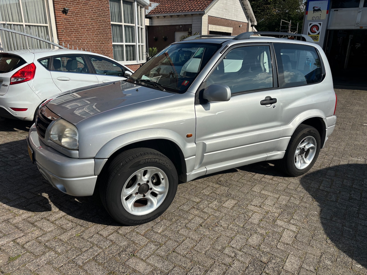 Suzuki Grand Vitara - 2.0 S-Limited 4 x 4 1600 kg trekgewicht