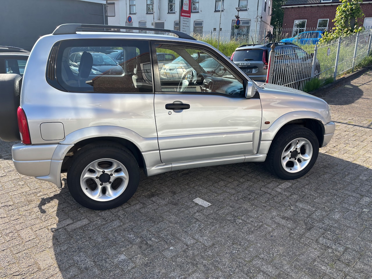 Suzuki Grand Vitara - 2.0 S-Limited 4 x 4 1600 kg trekgewicht
