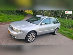 Audi A4 Avant - 1.8 5V Advance clima rs