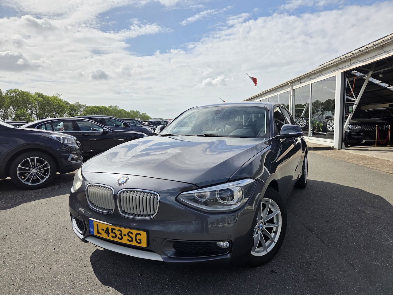 BMW 1-serie - 116d business manual xenon! 2011 - AutoWereld.nl
