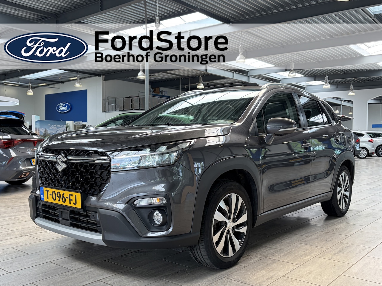 Suzuki S-Cross - 1.4 Boosterjet 130 pk AllGrip Style Smart Hybrid | Trekhaak | 360° Camera | Pano | Stoelve - AutoWereld.nl