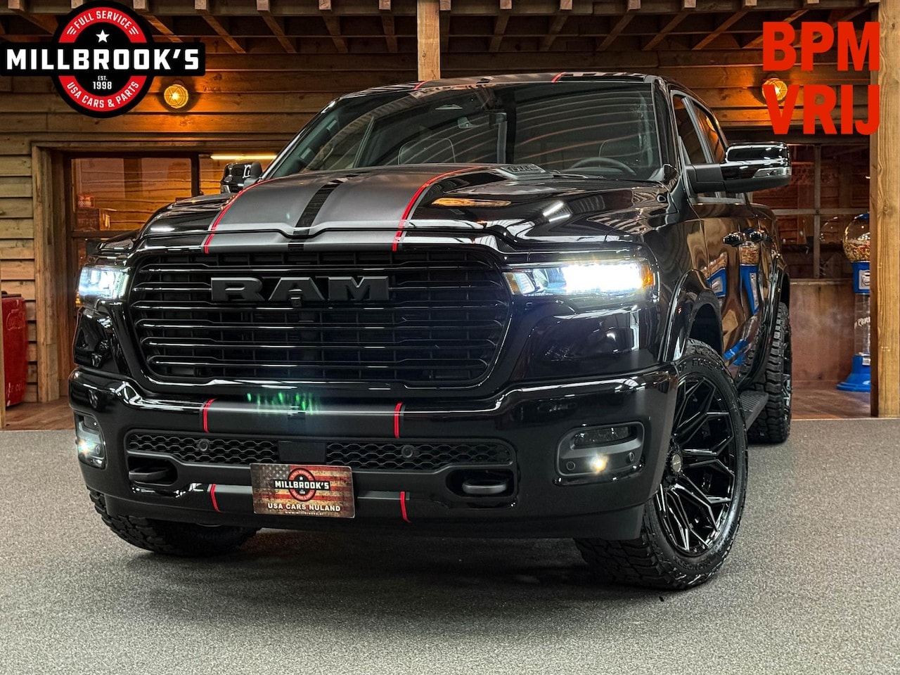 Dodge Ram 1500 - Laramie Hurricane ALL-IN, Widebody, Black Edition, LPG, Bakflip, Panoramadak, Adaptieve cr - AutoWereld.nl