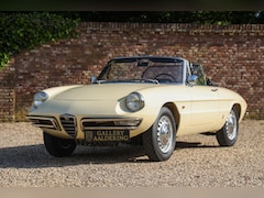 Alfa Romeo Spider - Duetto 1600 Restored condition - A restoration from the days when NOS parts were readily a