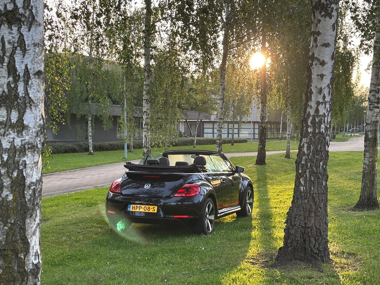 Volkswagen Beetle Cabriolet - 1.2 TSI Design BlueMotion DSG Club full option - AutoWereld.nl