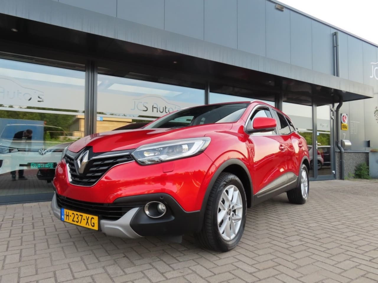 Renault Kadjar - 1.2 TCE Extace Ecc Cruise Navi 2x Pdc Trekhaak 2017 - AutoWereld.nl