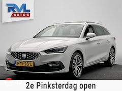 SEAT Leon Sportstourer - 1.4 TSI eHybrid PHEV Xcellence | Pano/Dak | Virtual/Cockpit | Camera | Stoelverwarming