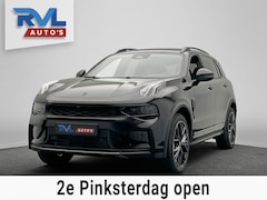 Lynk & Co 01 - 1.5 More | Leder| Pano | Stoel+Stuurwielverwarming | Keyless