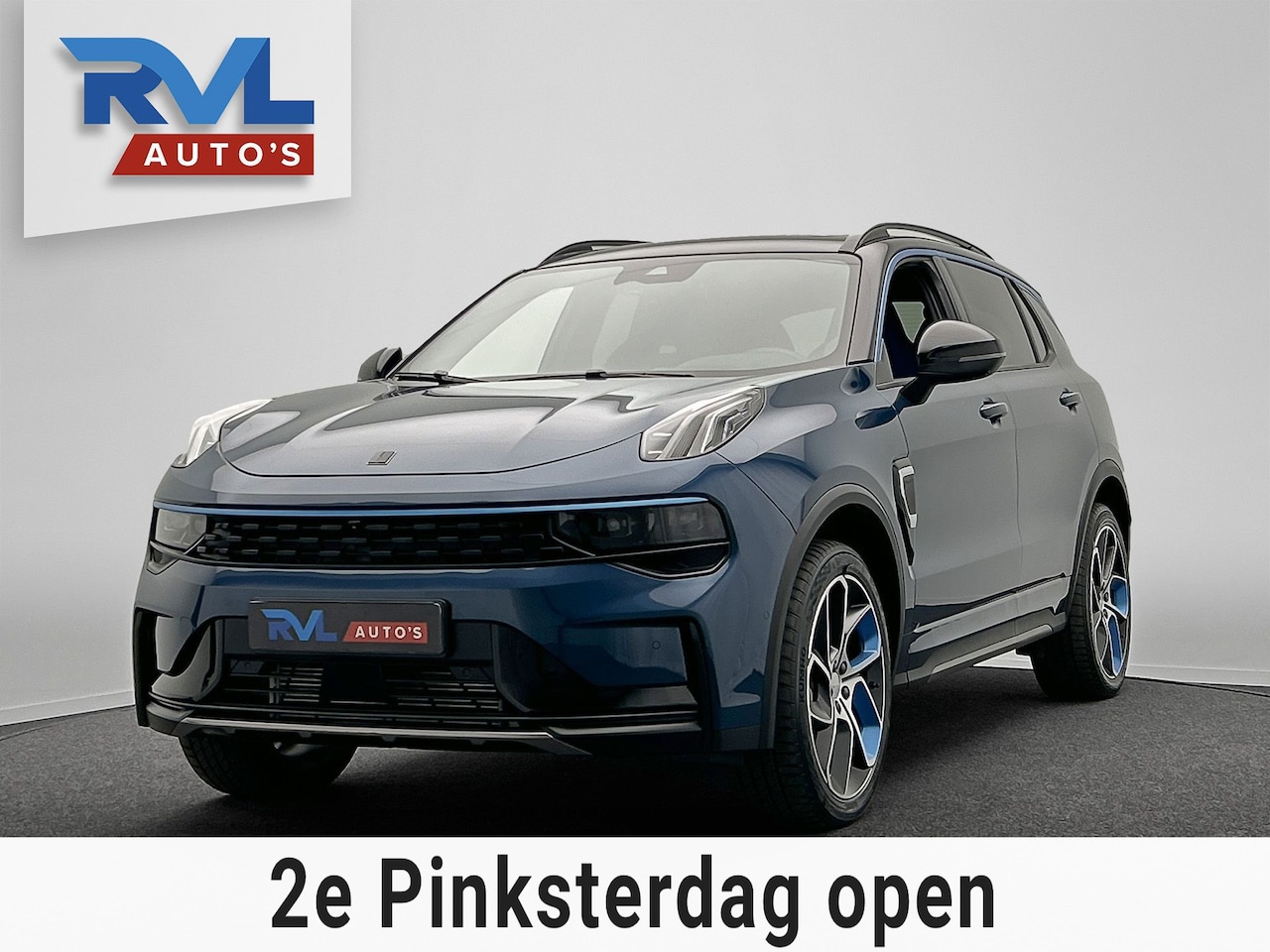 Lynk & Co 01 - 1.5 261PK Plug-in Hybrid * Zwarte Hemel *360° Camera Pano/dak Apple/Carplay Adaptive/Cruis - AutoWereld.nl