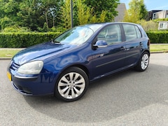 Volkswagen Golf - 1.6 FSI Sportline AUTOMAAT|CARPLAY|CRUISE|CAMERA|AIRCO