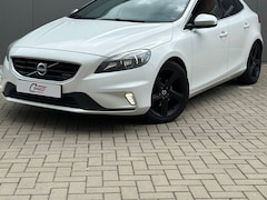 Volvo V40 - 1.6 D2 R-Design AIRCO - CRUISE - BLEUTOOTH